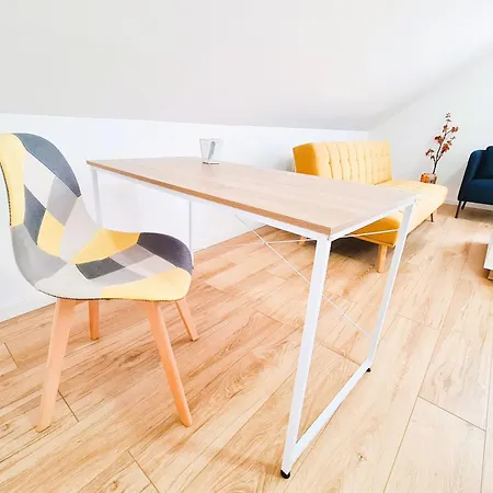 아파트 Naehe Airbus